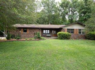 8425 Gun Club Rd S, Mount Vernon, IN 47620