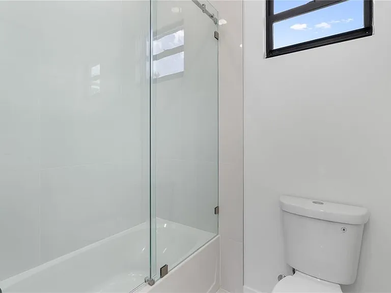 10070 Flat River St — Photo 17