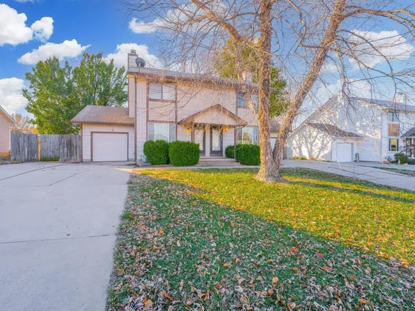 113 W North Point Dr, Derby, KS 67037