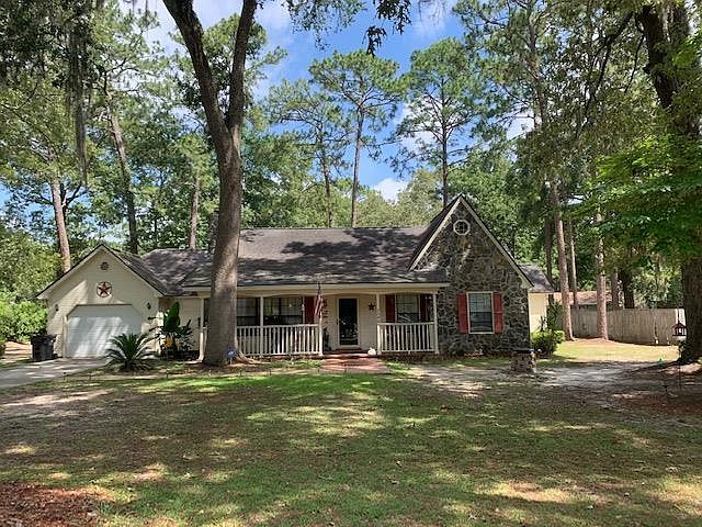 1st image of 2406 Lochwood Dr