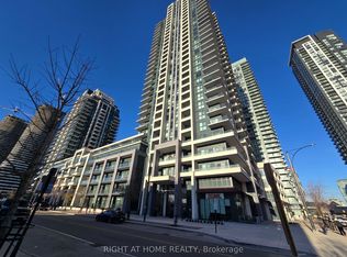 4055 Parkside Village Dr #1614, Mississauga, ON L5B 0K2
