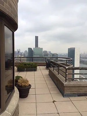 Rented by Vipler Realty | media 7