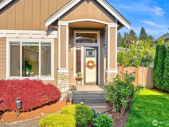 3rd image of 22313 38th Avenue SE