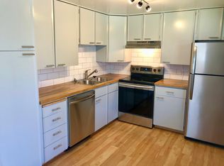 713 Collyer St APT C, Longmont, CO 80501