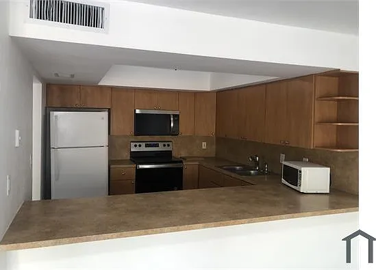 7260 W 3rd Ave — Photo 6