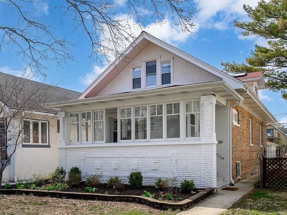 1st image of 1135 Clarence Ave