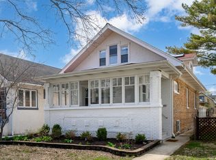 1135 Clarence Ave, Oak Park, IL 60304
