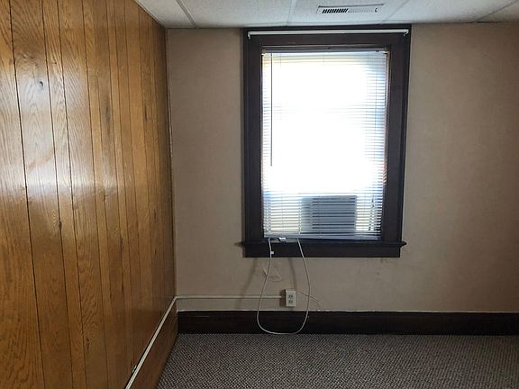 2nd image of 1501 Morgantown Ave APT 28