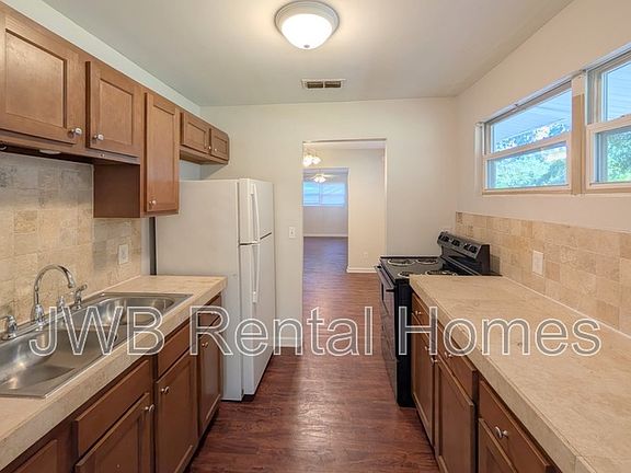2nd image of 6622 Burpee Dr S