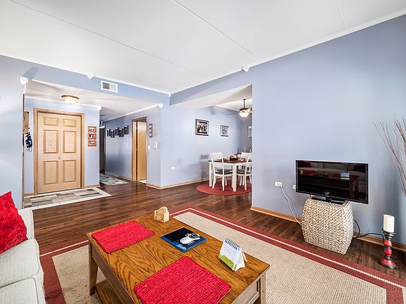 3rd image of 6420 Pine Trail Ln APT 2