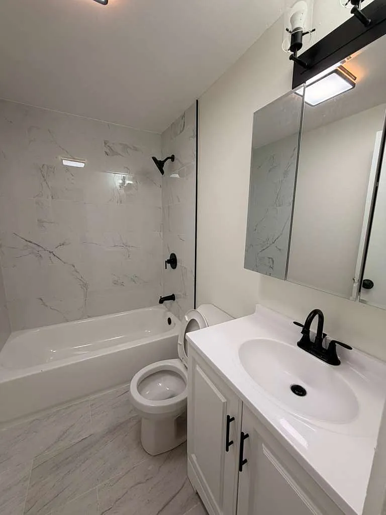 2 bed, $1,795 — Photo 3