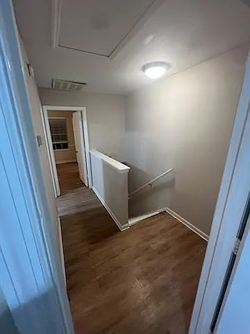 698 Timberwood Cir E — Photo 9