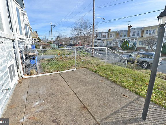 3rd image of 1515 W Chew St Floor 2