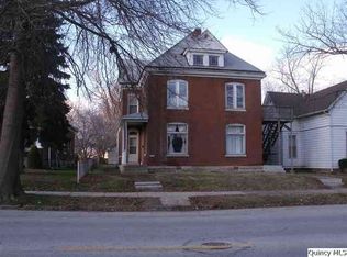 1513 State St, Quincy, IL 62301