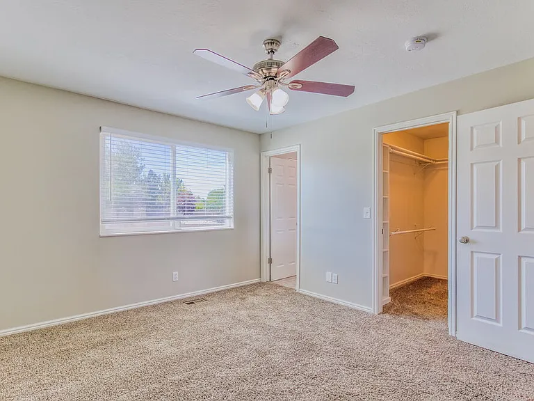 8492 S Merrick Ct — Photo 12