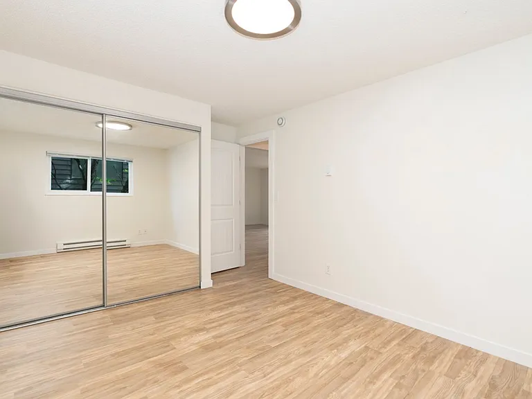Queen Anne 9 — Photo 25