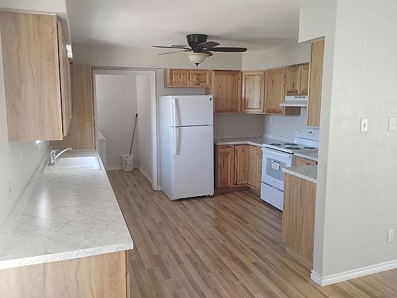 5th image of 913 Hopi Rd