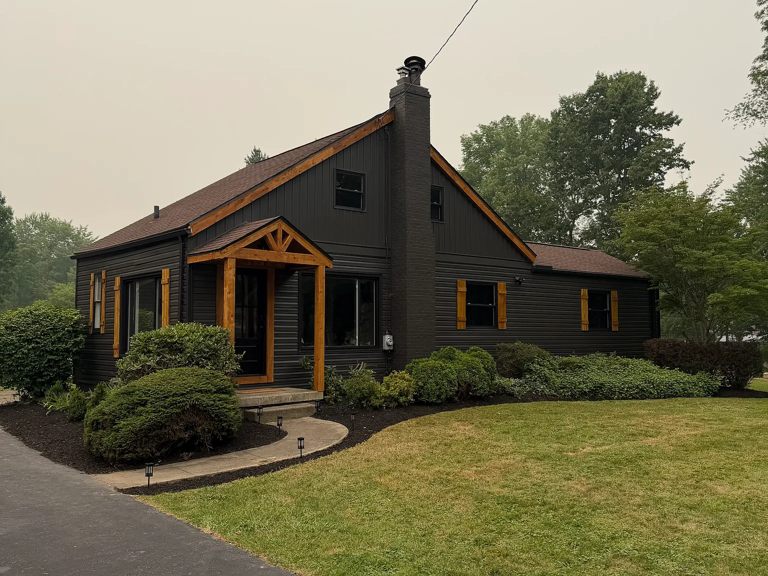 3 bed, 1464 sqft, $3,200 — Photo 1