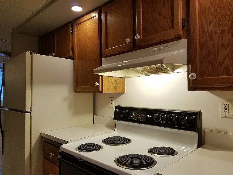 1717 Monroe Ave #1 — Photo 6
