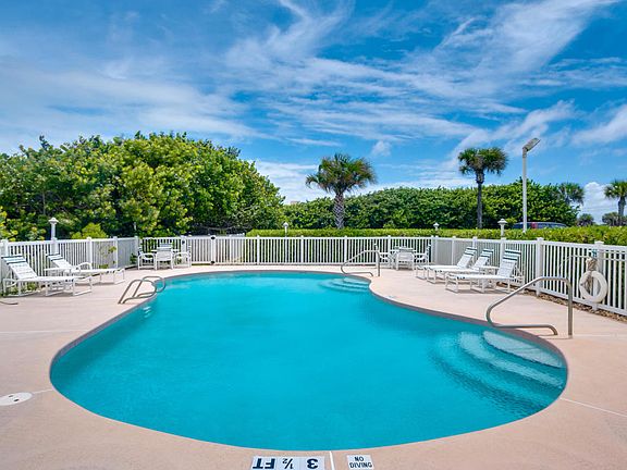 2nd image of 925 Highway A1a APT 204