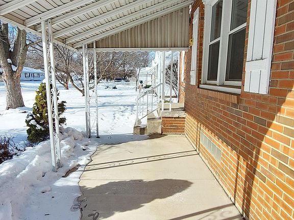 4th image of 815 E Willcox Ave