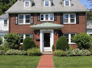 877 Chestnut St #0, Waban, MA 02468