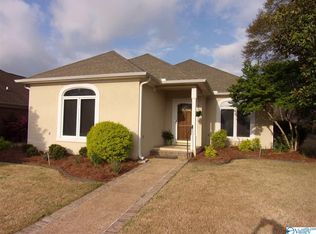 801 Frost Ct SW, Hartselle, AL 35640