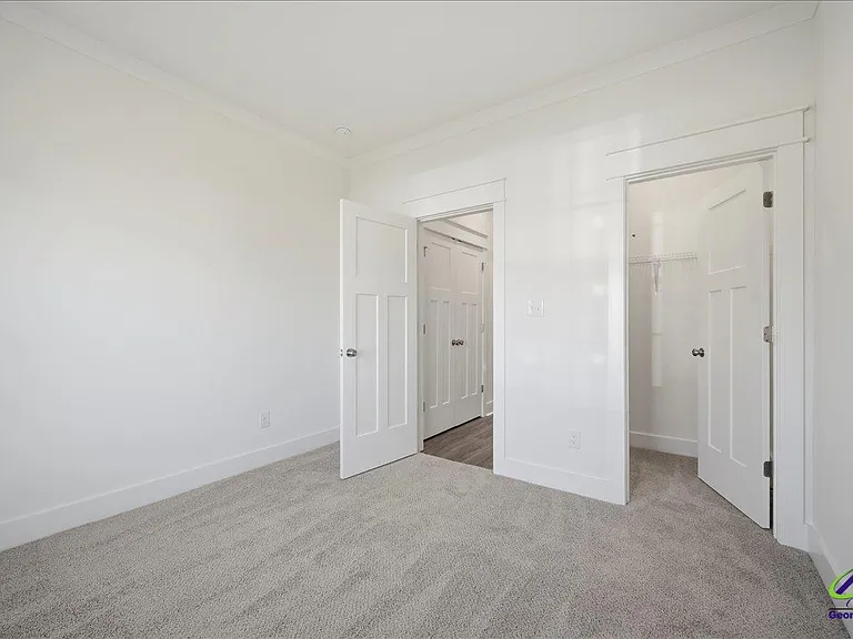 307 Willowbrook Ln — Photo 18