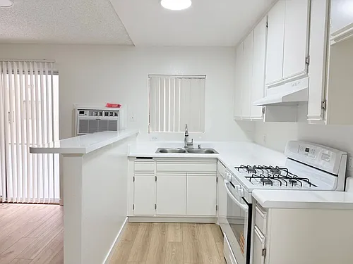 Floor plan 220