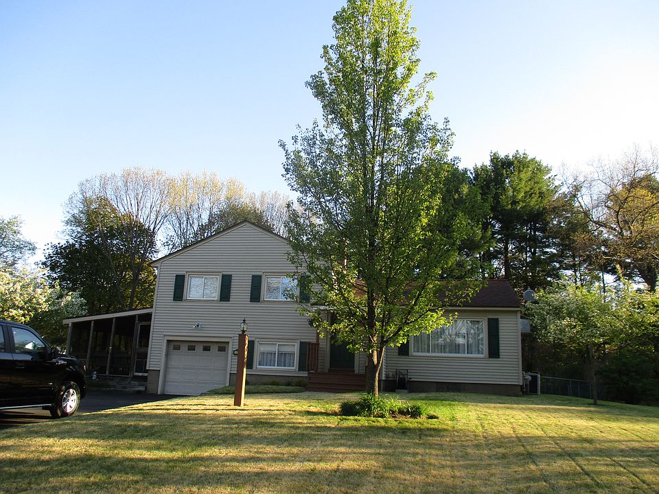 1st image of 25 Richland Dr