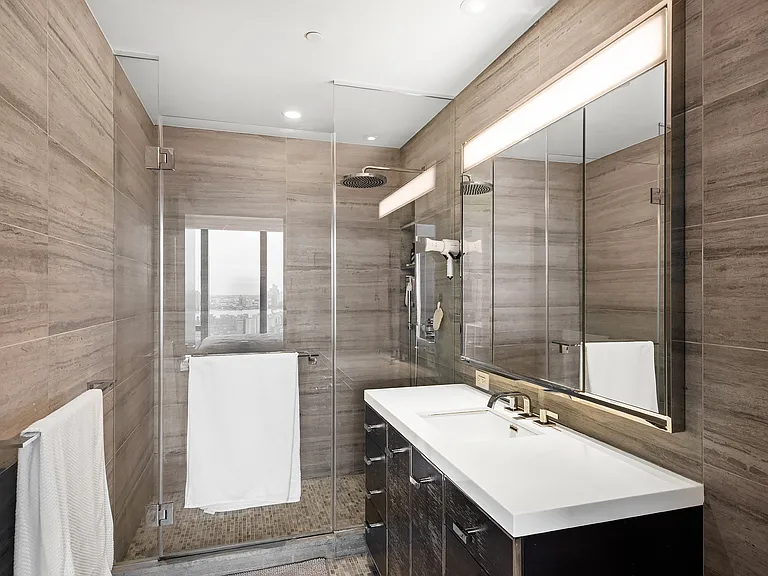 252 South St #42D — Photo 11