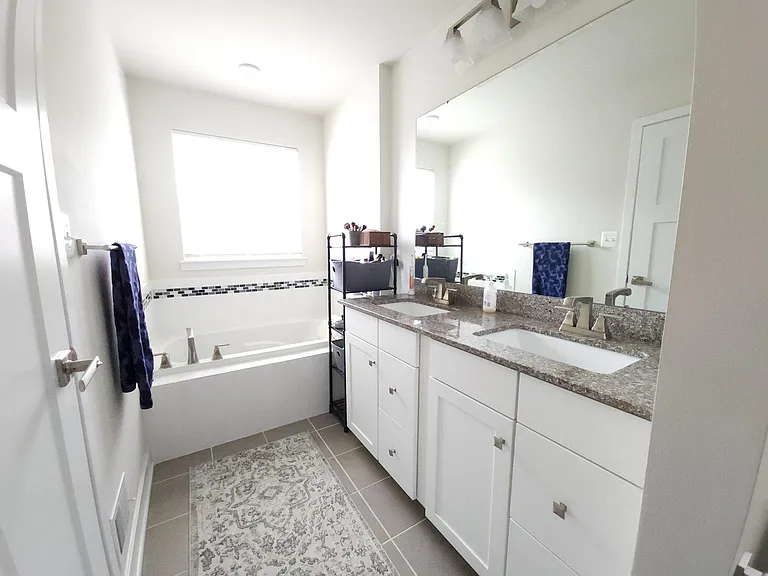 719 Sky Bridge Dr — Photo 14