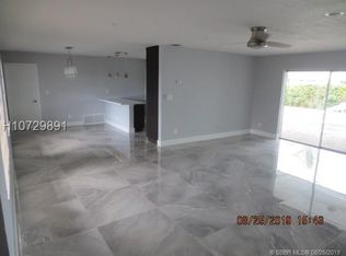1761 NW 82nd Ter, Pembroke Pines, FL 33024