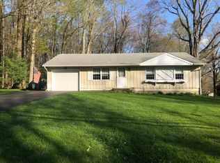 595 Hickory St, Meadville, PA 16335