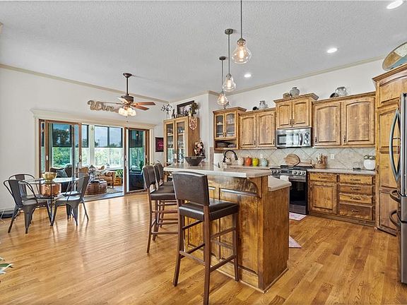 5th image of 20711 E 37th Terrace Ct S