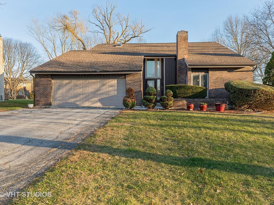 1st image of 21005 London Dr