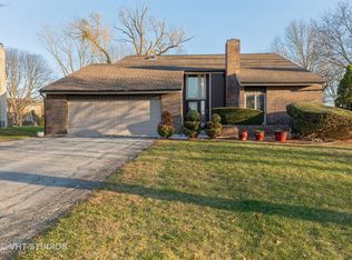 21005 London Dr, Olympia Fields, IL