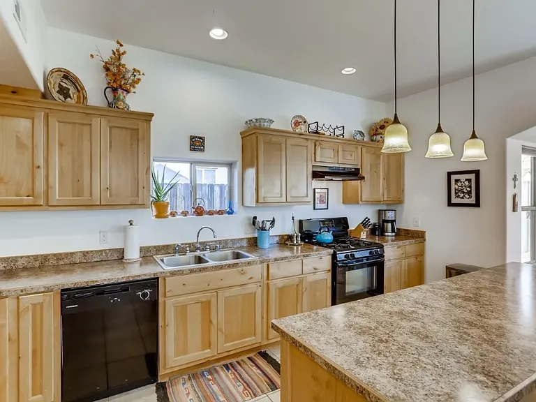 260 Grand Canyon Dr — Photo 2