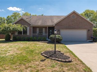 216 Auburn Meadows Ct, Carlisle, OH 45005