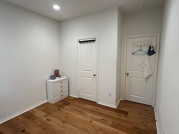 5th image of 302 S Arroyo Dr Unit B