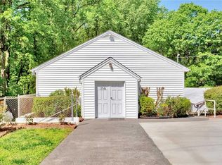 Cross Baptist Church Rd, Rural hall, NC 27045