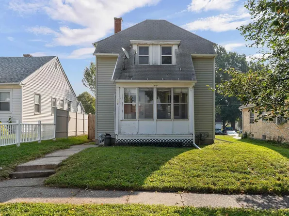 109 S Birchwood Ave, Davenport, IA 52802