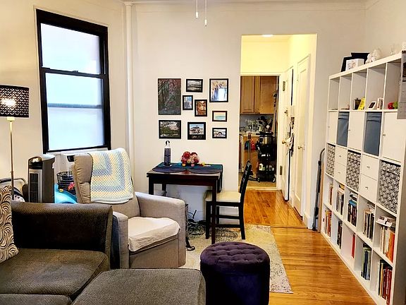 2nd image of 212 E 84th St APT 4D