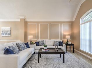 14131 Lake Trail Dr, Sugar Land, TX 77498