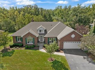 7661 Steeple Chase Dr, Frankfort, IL 60423