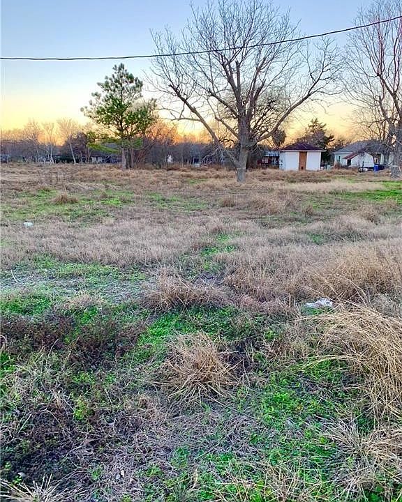 1st image of 321 N 4th St Lot 5