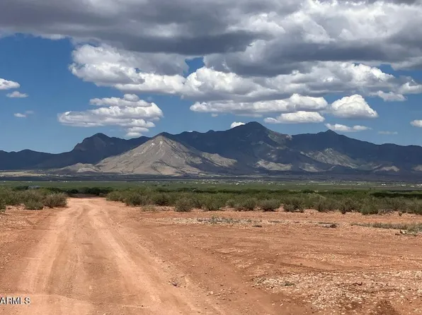 000 E Calle Gavilan -- #60, Hereford, AZ 85615