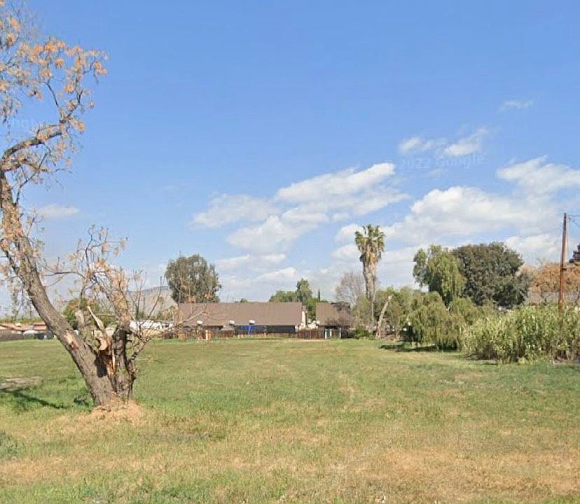 1st image of 24720 Fir Ave #227
