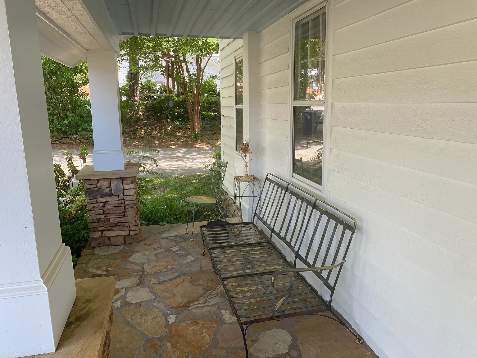 4 bed, 2800 sqft, $2,595 — Photo 4