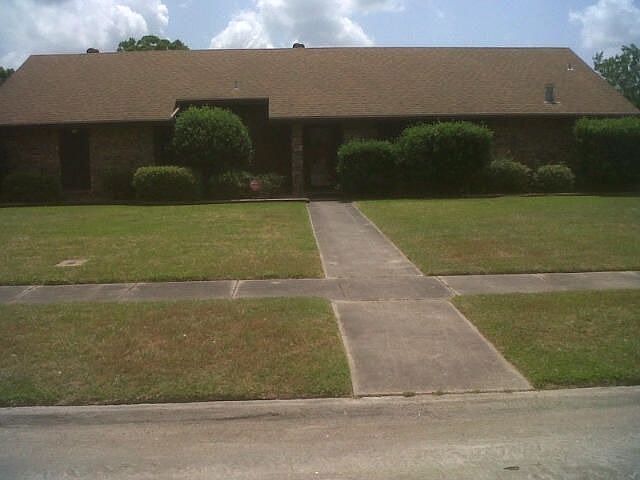 1st image of 2400 22nd St